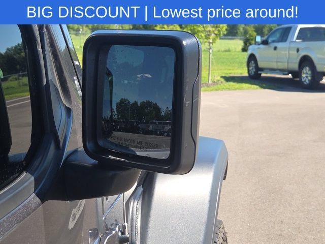 Used 2021 Jeep Gladiator Mojave AWD/4WD image 9