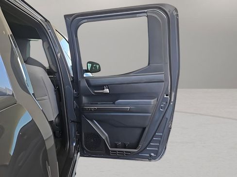 Used 2025 Toyota Tacoma TRD Sport image 23