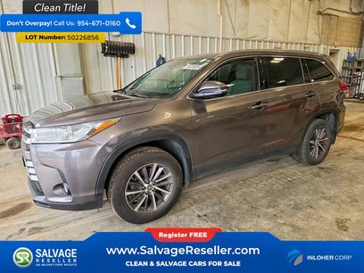 Used 2019 Toyota Highlander XLE