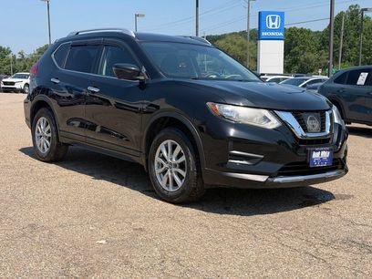 Used 2017 Nissan Rogue SV w/ SV Premium Package