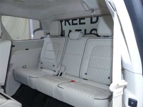 Used 2020 Lincoln Navigator Black Label AWD/4WD image 28