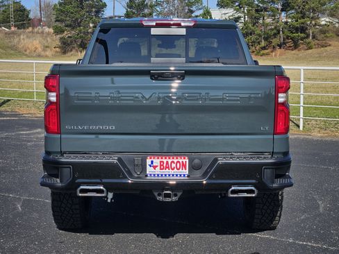 New 2026 Chevrolet Silverado 1500 LT Trail Boss w/ Safety Package image 4