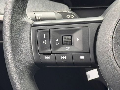 Certified 2025 Nissan Kicks SV w/ Illumination Package FWD image 15