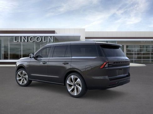 New 2026 Lincoln Navigator Black Label image 4
