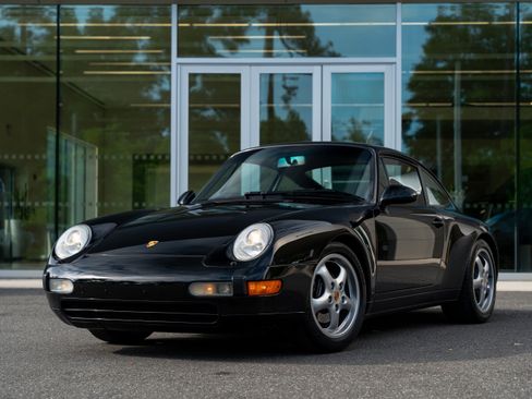 Used 1996 Porsche 911 Carrera Coupe image 1