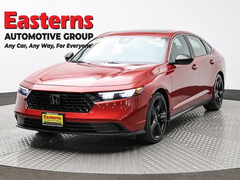 Used 2024 Honda Accord Sport image 1