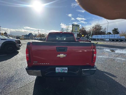 Used 2010 Chevrolet Silverado 1500 LS image 4
