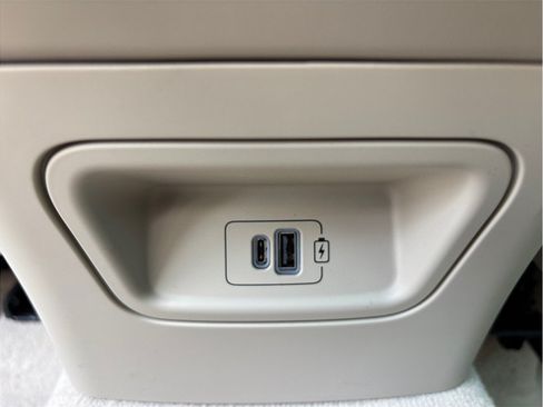 Used 2023 Maserati Grecale GT AWD/4WD image 43