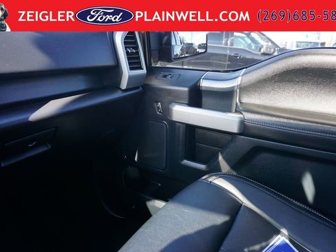 Used 2020 Ford F150 Lariat w/ Equipment Group 502A Luxury AWD/4WD image 33