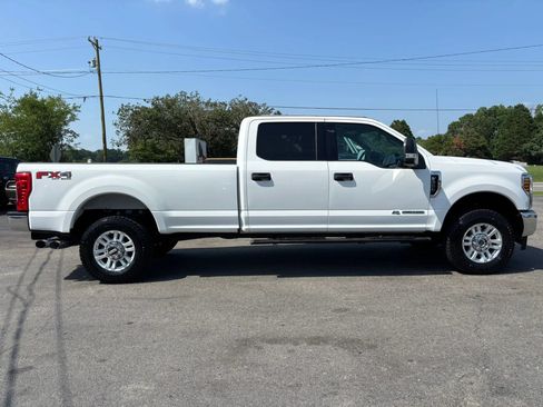 Used 2018 Ford F350 XLT w/ FX4 4x4 Off Road Package image 4