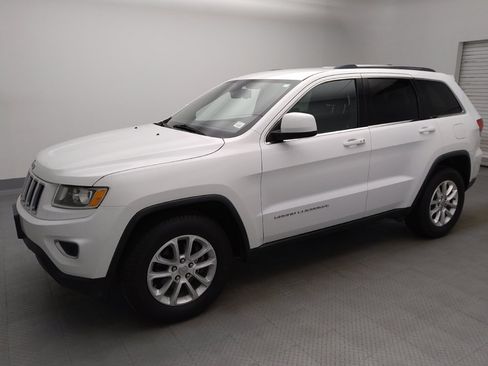 Used 2016 Jeep Grand Cherokee Laredo w/ Quick Order Package 23E RWD image 2