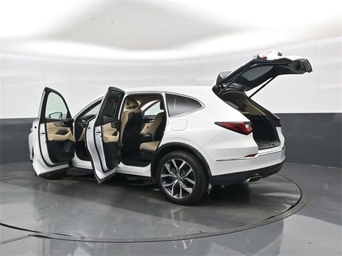 Used 2022 Acura MDX FWD w/ Technology Package image 47