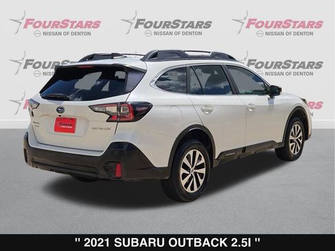 Used 2021 Subaru Outback AWD/4WD image 4