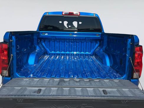 Used 2023 Chevrolet Colorado LT w/ LT Convenience Package II AWD/4WD image 27