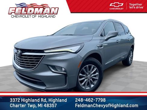 Used 2023 Buick Enclave Premium image 1