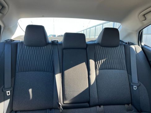 Used 2025 Toyota Camry LE image 37