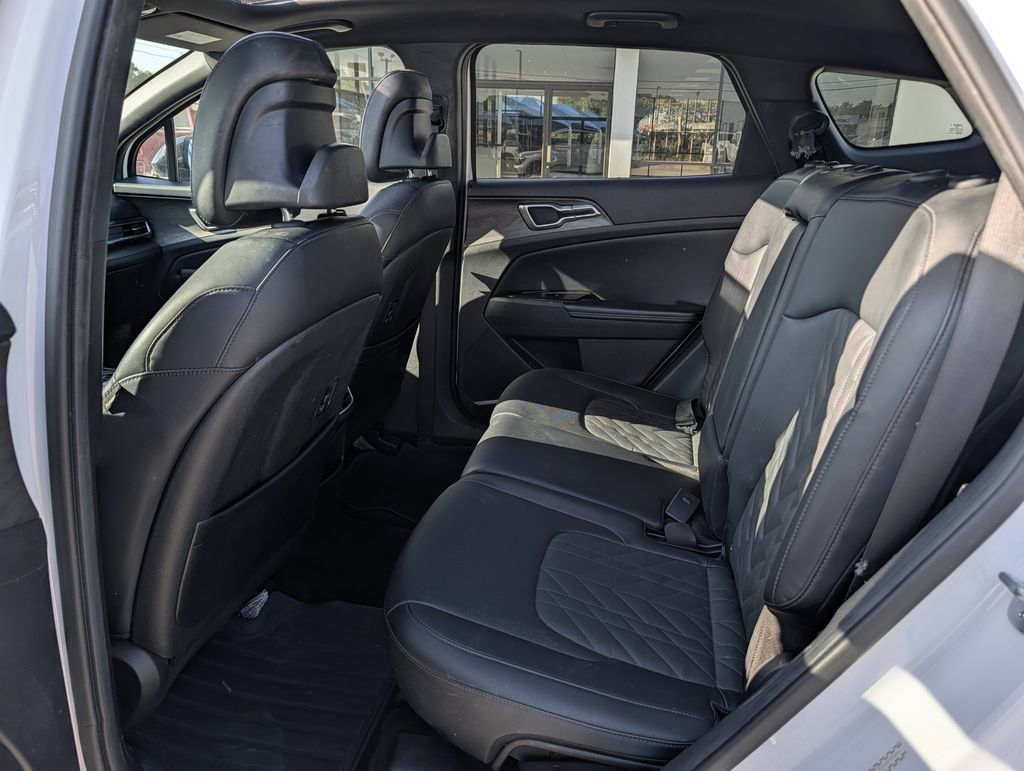 Used 2023 Kia Sportage X-Line w/ X-Line Premium Package AWD/4WD image 31
