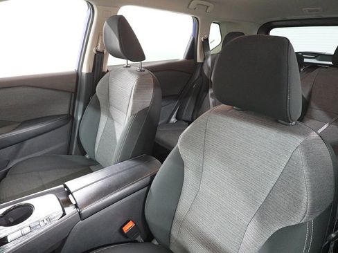 Used 2023 Nissan Rogue SV image 12