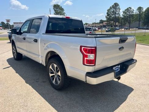 Used 2019 Ford F150 XL w/ Equipment Group 101A Mid RWD image 3
