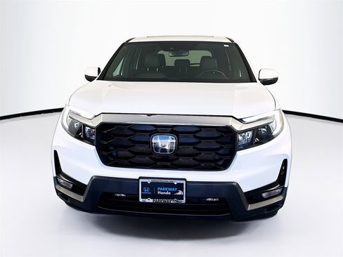 Used 2022 Honda Passport EX-L image 2