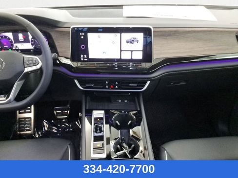 New 2026 Volkswagen Atlas SEL Premium R-Line image 13