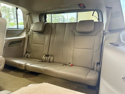 Used 2016 Chevrolet Tahoe LT AWD/4WD image 18