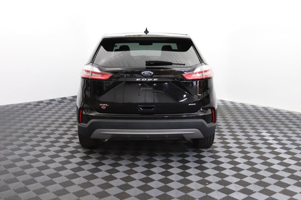 Used 2023 Ford Edge SEL AWD/4WD image 7