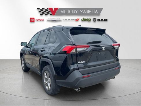 Used 2025 Toyota RAV4 LE AWD/4WD image 2