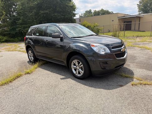 Used 2014 Chevrolet Equinox LS FWD image 4