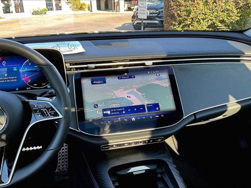 Used 2025 Mercedes-Benz E 450 4MATIC All-Terrain Wagon image 10