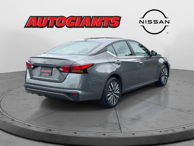 Used 2025 Nissan Altima 2.5 SV FWD image 4