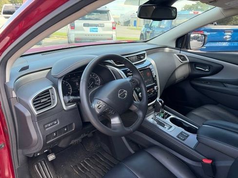 Used 2022 Nissan Murano SV FWD image 25
