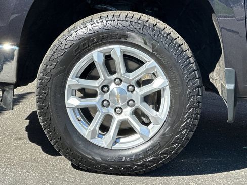 Certified 2023 Chevrolet Silverado 1500 LT image 26