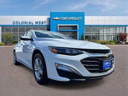 Used 2023 Chevrolet Malibu LS w/ Driver Confidence Package FWD image 12