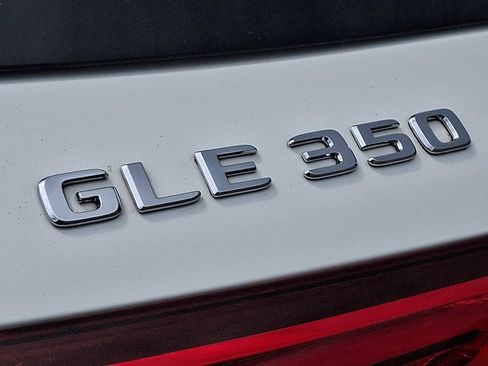 Used 2023 Mercedes-Benz GLE 350 4MATIC image 38