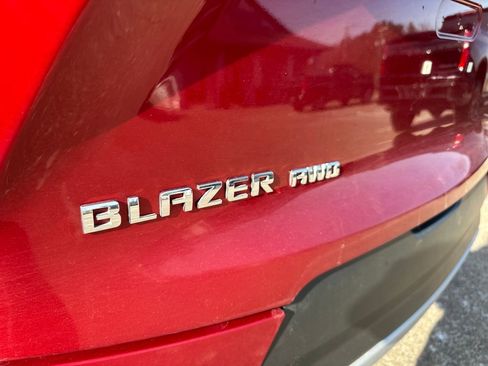 Certified 2024 Chevrolet Blazer LT w/ Convenience Package image 24