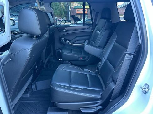 Used 2018 Chevrolet Tahoe LT w/ LT Signature Package AWD/4WD image 10