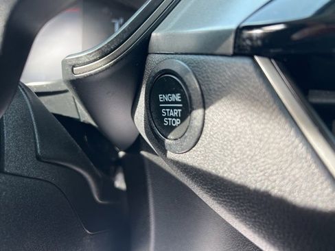 Used 2023 Ford Escape Active image 30