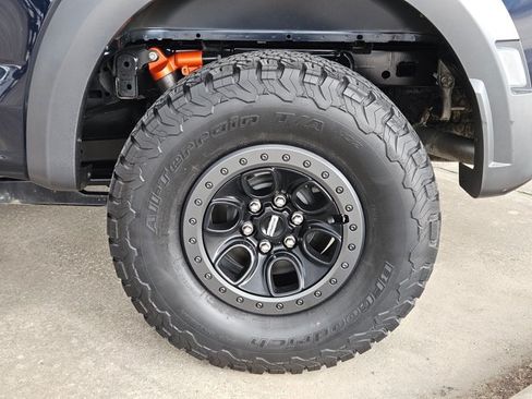 Used 2022 Ford F150 Raptor w/ Equipment Group 801A High AWD/4WD image 17
