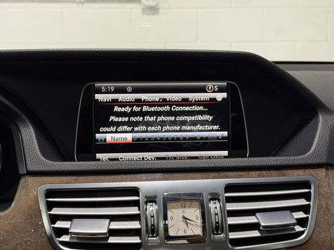 Used 2014 Mercedes-Benz E 350 4MATIC Sedan image 30