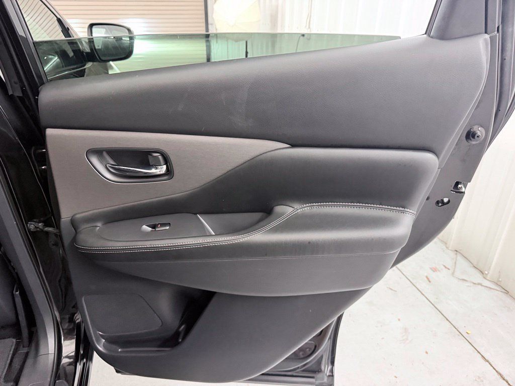 Used 2019 Nissan Murano S w/ Cargo Package FWD image 32