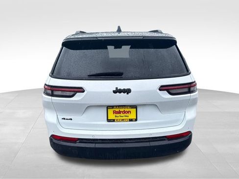New 2025 Jeep Grand Cherokee L Limited image 6