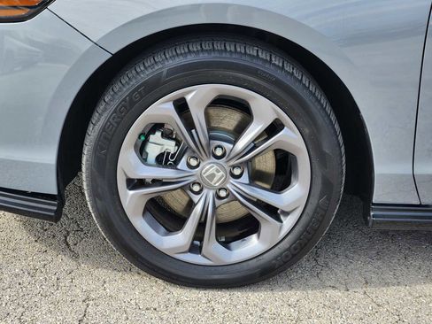 Certified 2024 Honda Accord EX-L image 9