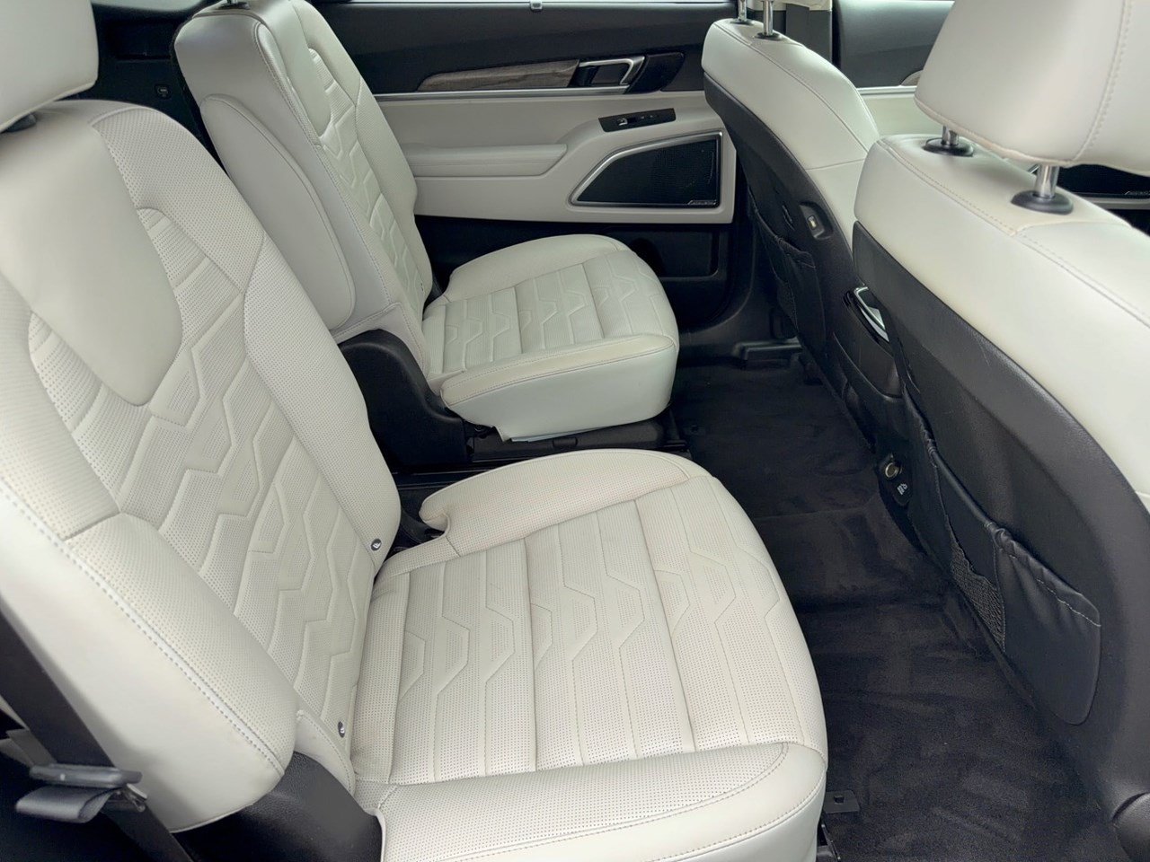 Used 2020 Kia Telluride SX w/ SX Prestige Package AWD/4WD image 29