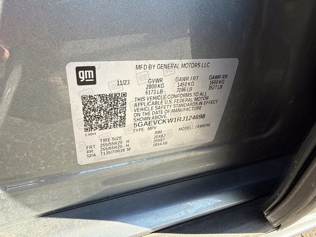 Used 2024 Buick Enclave Avenir w/ Avenir Technology Package AWD/4WD image 10