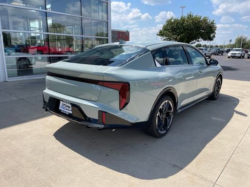 New 2026 Kia K4 GT-Line FWD image 5