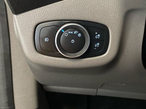 Used 2022 Ford Transit Connect XLT FWD image 18
