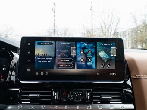 New 2026 Nissan Pathfinder Platinum image 17