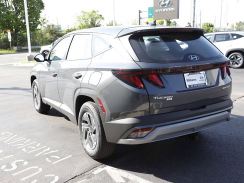 New 2026 Hyundai Tucson Blue SE w/ Tow & Go Package AWD/4WD image 7