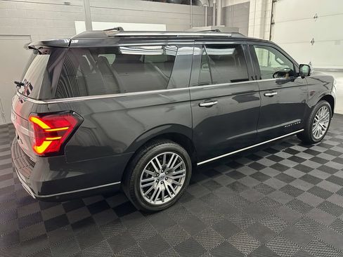 Used 2024 Ford Expedition Max Platinum AWD/4WD image 10